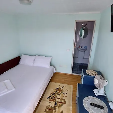 Casa Vio Etaj Apartment *